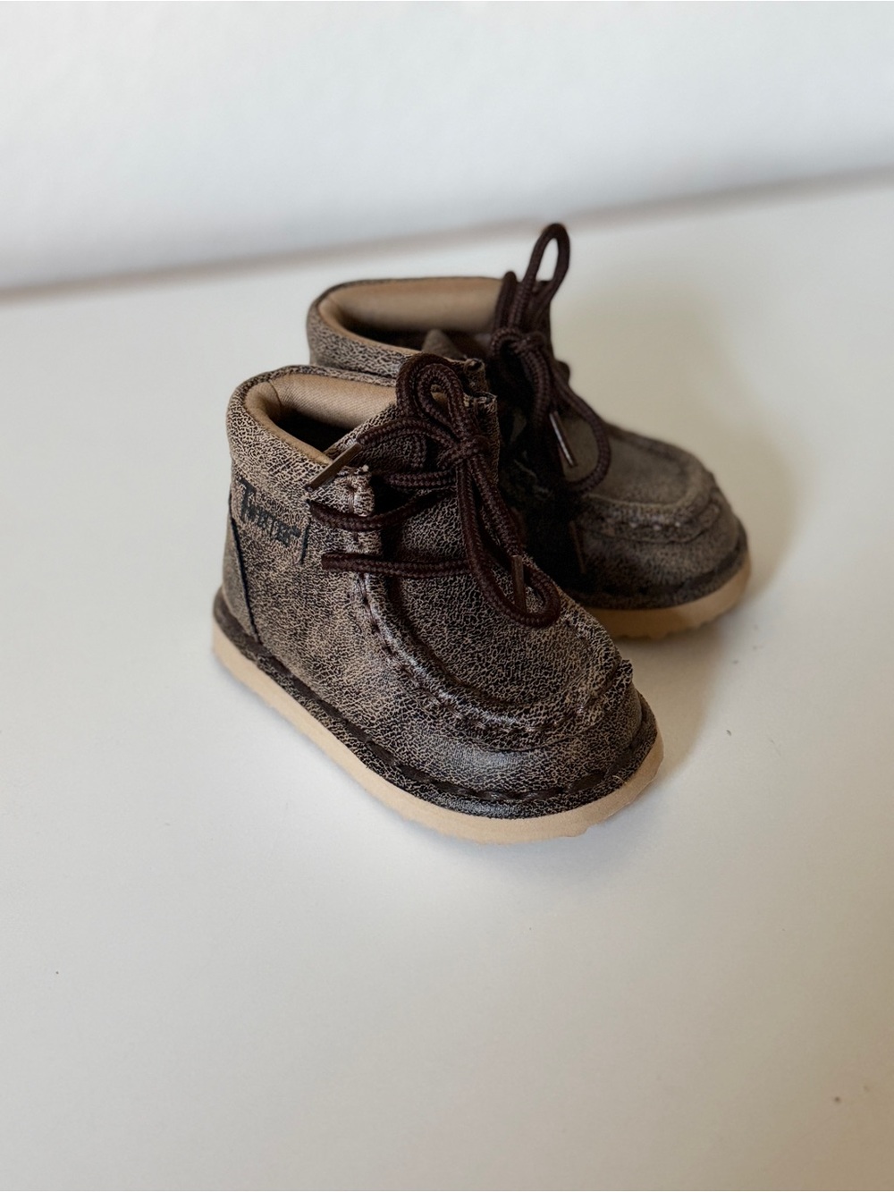 Twister Brown Lace-Up Kids Moccasin Boots Toddler size 4
